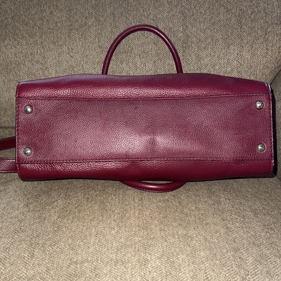 Michael Kors Hamilton Satchel - Picture 6 of 17